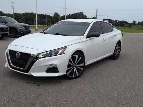 Used 2021 Nissan Altima 2.5 SR AWD/4WD image 13