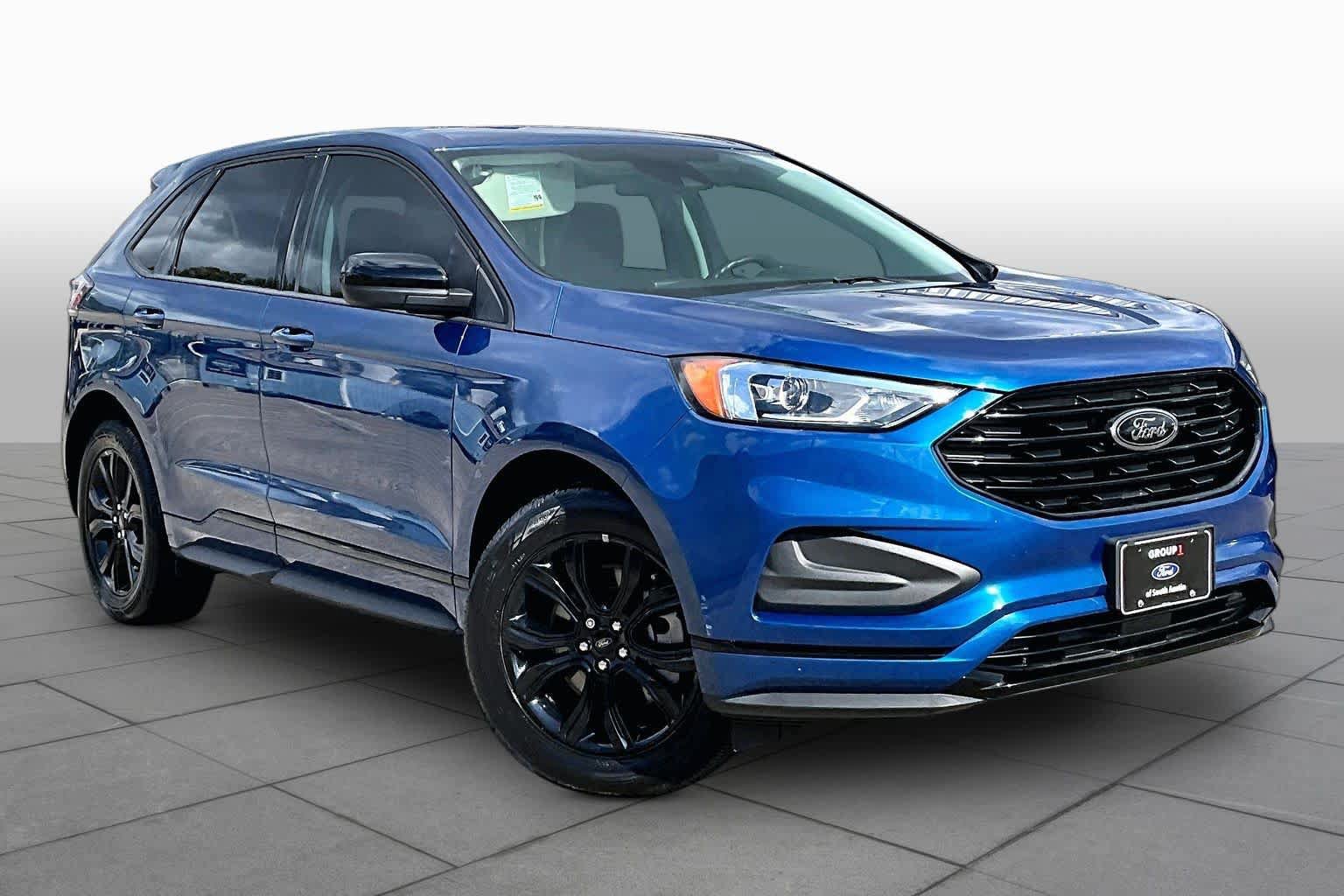 Used 2023 Ford Edge SE w/ Black Appearance Package AWD/4WD image 3