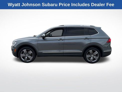 Used 2021 Volkswagen Tiguan SEL FWD image 3
