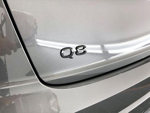 Certified 2025 Audi Q8 Premium Plus image 8