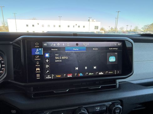 Used 2024 Jeep Wrangler Sport S image 23