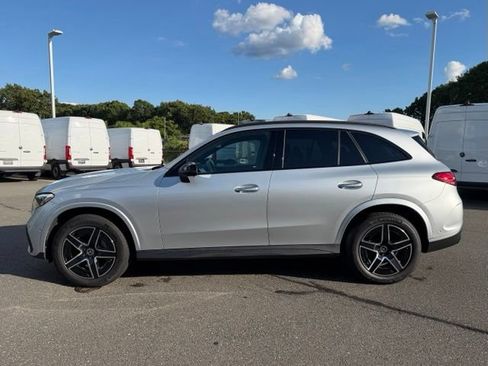 Used 2026 Mercedes-Benz GLC 300 4MATIC image 4