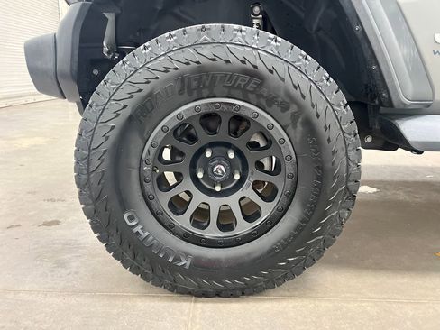Used 2018 Jeep Wrangler Unlimited Sport S AWD/4WD image 30