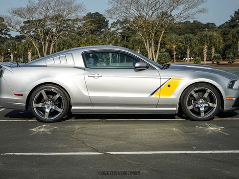 Used 2014 Ford Mustang GT Premium image 9