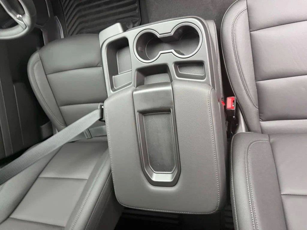 Used 2026 Chevrolet Silverado 1500 LT w/ Texas Edition Plus RWD image 45