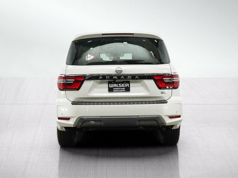 Used 2023 Nissan Armada SL w/ Captain's Chairs Package AWD/4WD image 5