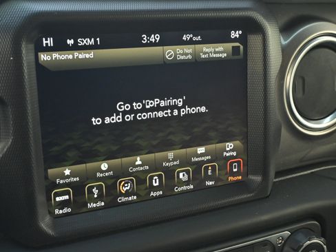 Used 2018 Jeep Wrangler Unlimited Sahara image 35