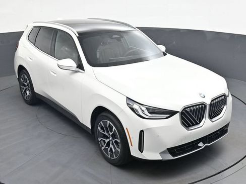 Used 2026 BMW X3 xDrive30i w/ Convenience Package AWD/4WD image 21