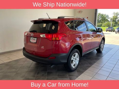 Used 2014 Toyota RAV4 LE FWD image 5