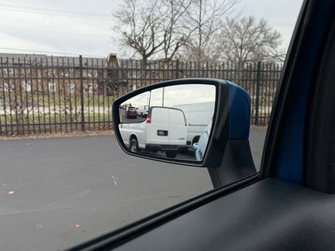 Used 2019 Ford EcoSport SE image 16