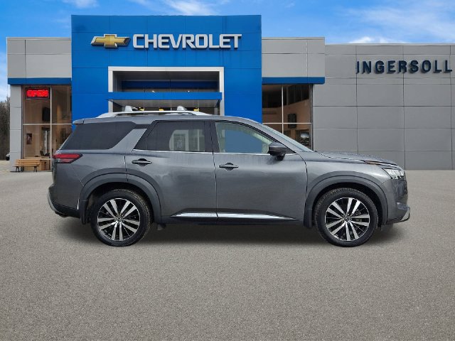 Used 2023 Nissan Pathfinder Platinum AWD/4WD image 27