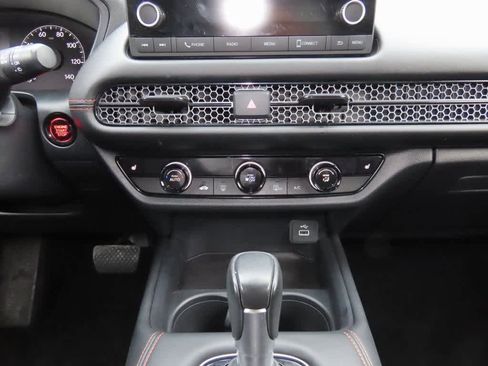 Used 2024 Honda HR-V Sport image 21