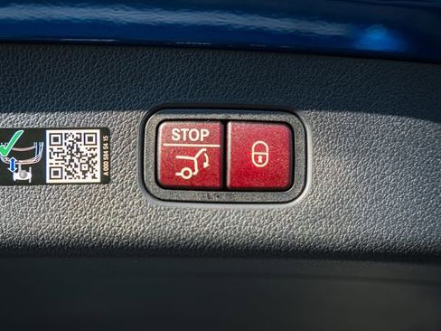 New 2026 Mercedes-Benz GLC 300 4MATIC image 12