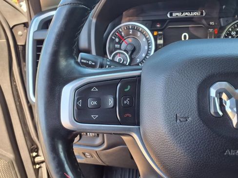 Used 2019 RAM 1500 Big Horn AWD/4WD image 34