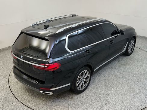 Used 2022 BMW X7 xDrive40i w/ Executive Package AWD/4WD image 16