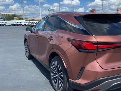 Used 2023 Lexus RX 350 Premium Plus w/ Accessory Package (Z1) image 4