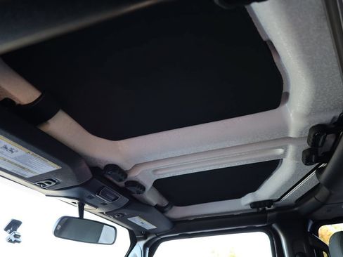Used 2019 Jeep Wrangler Unlimited Sport AWD/4WD image 40