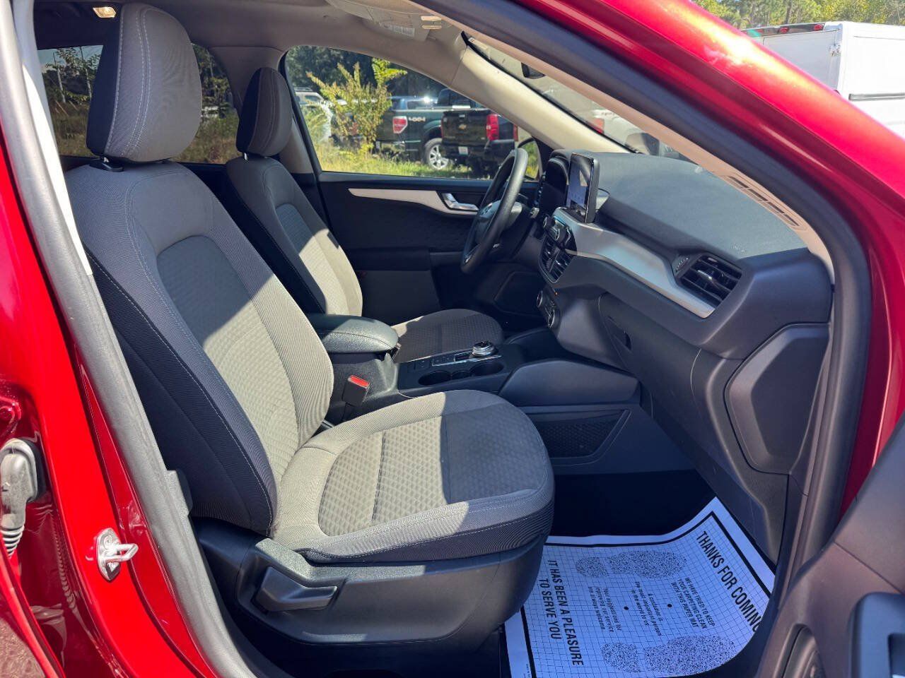 Used 2020 Ford Escape SE FWD image 16