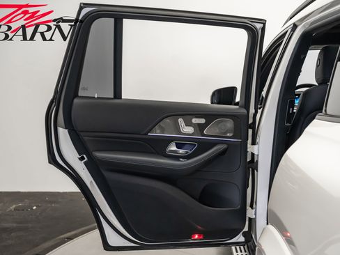 Used 2022 Mercedes-Benz GLS 63 AMG 4MATIC image 46