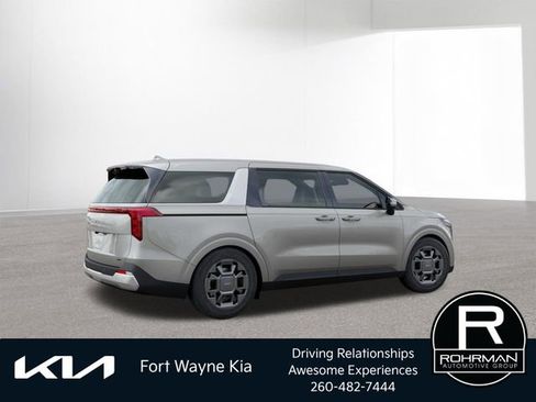New 2026 Kia Carnival EX image 8