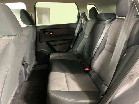 Used 2025 Nissan Rogue SV AWD/4WD image 6