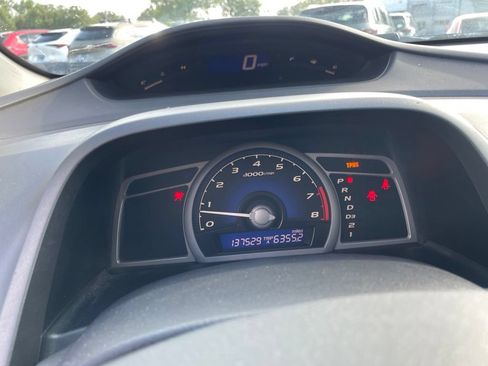 Used 2011 Honda Civic LX image 10