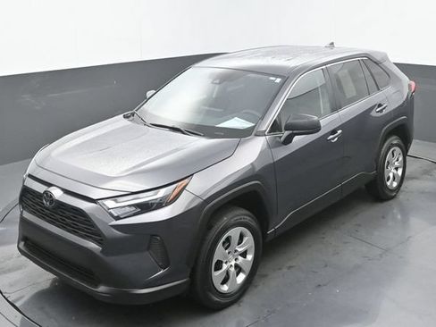 Used 2023 Toyota RAV4 LE FWD image 32