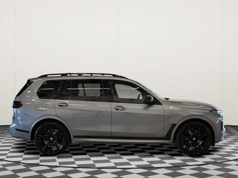 Used 2026 BMW X7 M60i AWD/4WD image 2