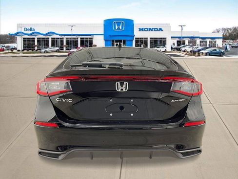 New 2026 Honda Civic Sport image 4