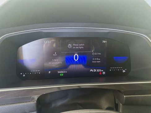 Used 2023 Volkswagen Tiguan S image 10