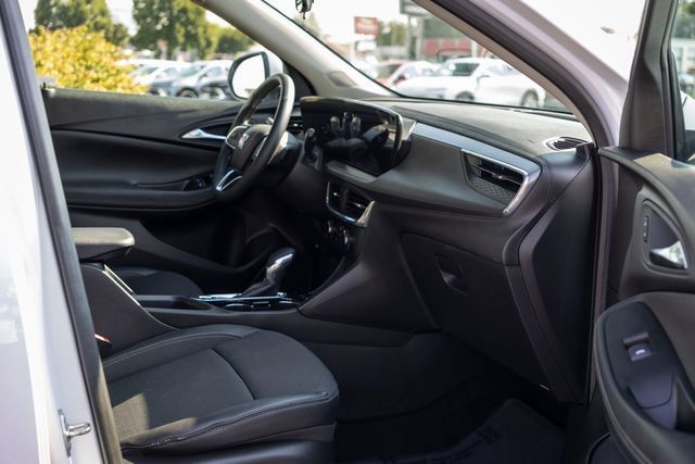 Used 2026 Buick Encore GX Preferred w/ Comfort Package AWD/4WD image 22