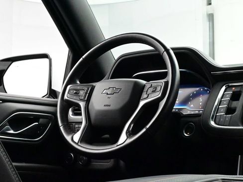 Used 2022 Chevrolet Tahoe RST w/ Luxury Package AWD/4WD image 19