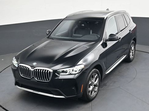 Used 2023 BMW X3 xDrive30i w/ Premium Package w/ZPA AWD/4WD image 29