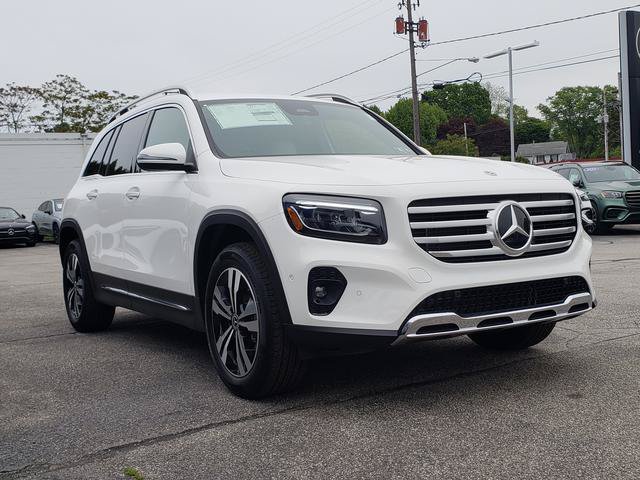 New 2025 Mercedes-Benz GLB 250 4MATIC image 4