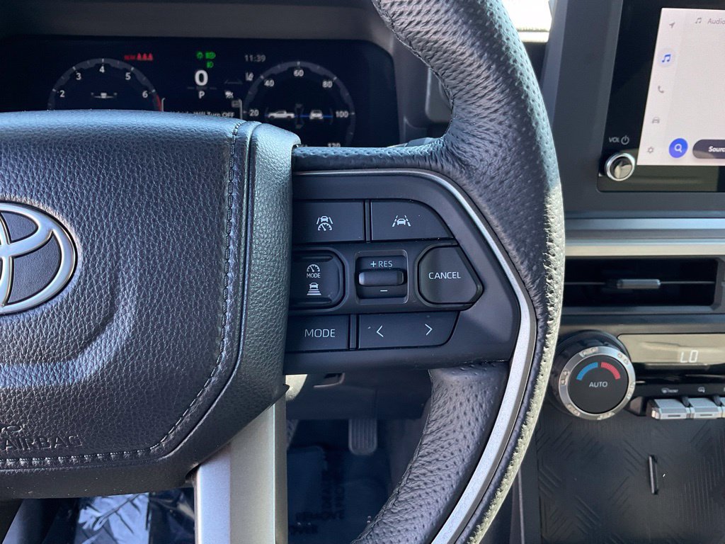 Used 2026 Toyota Tacoma TRD Off-Road AWD/4WD image 12