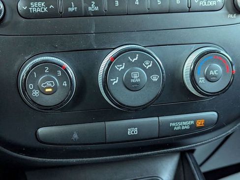 Used 2015 Kia Soul image 18