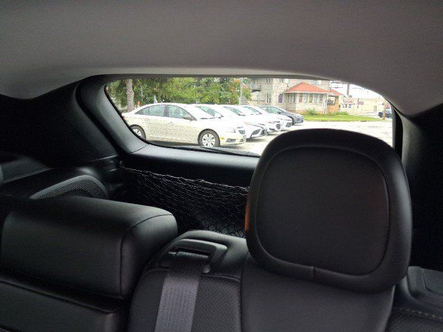 Used 2019 Jeep Cherokee Limited w/ Luxury Group AWD/4WD image 16