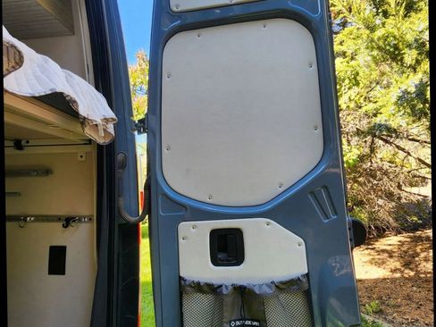 Used 2019 Mercedes-Benz Sprinter 4x4 170 image 45