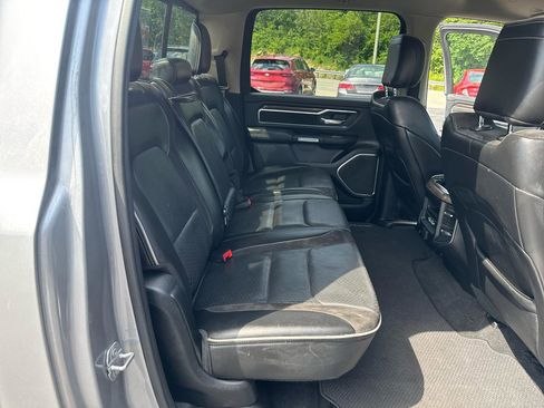 Used 2019 RAM 1500 Laramie AWD/4WD image 8
