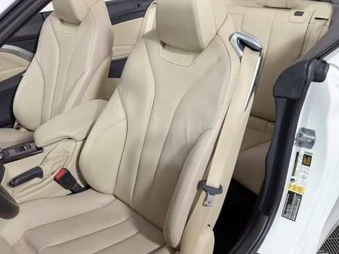 Used 2019 BMW 430i Convertible w/ Convenience Package RWD image 18