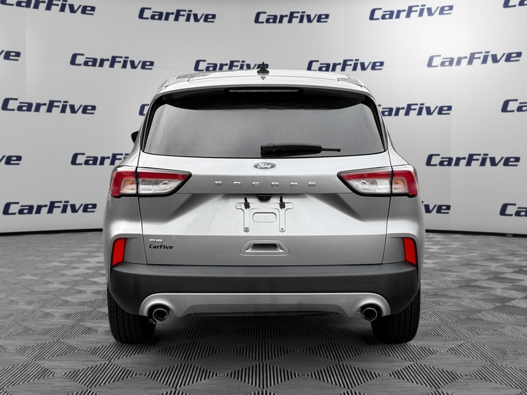 Used 2022 Ford Escape SE FWD image 4