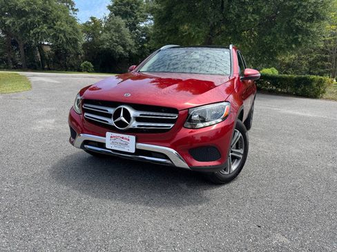 Used 2019 Mercedes-Benz GLC 300 4MATIC image 28
