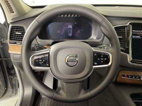 Certified 2025 Volvo XC90 T8 Plus w/ Protection Package Premier AWD/4WD image 24