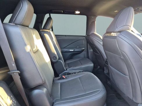 Used 2024 Lexus TX 500h AWD w/ Technology Package image 24