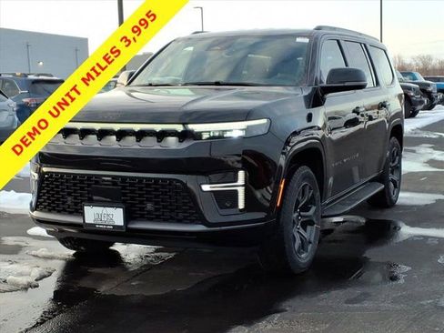 New 2026 Jeep Grand Wagoneer Limited w/ 8-Passenger Seating Package image 2