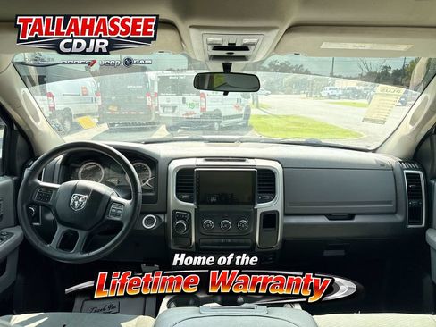 Used 2019 RAM 1500 Classic SLT RWD image 19