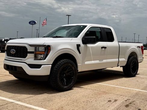 Used 2023 Ford F150 XL w/ STX Appearance Package RWD image 6