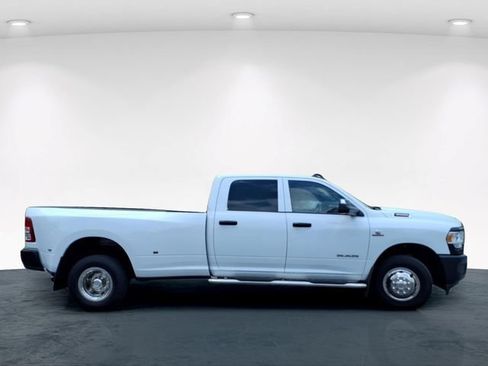 Used 2022 RAM 3500 Tradesman RWD image 7