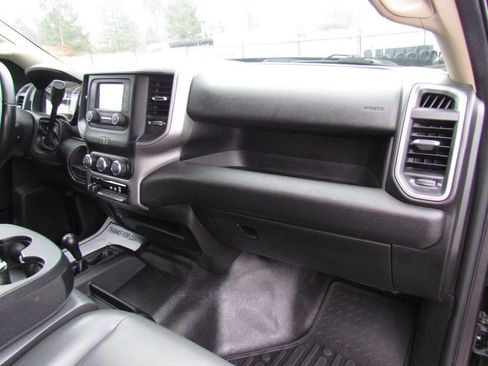 Used 2019 RAM 3500 Tradesman AWD/4WD image 17