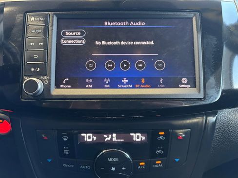 Used 2019 Nissan Sentra SV image 16